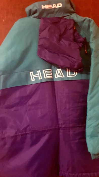 Спортно,  мъжко яке, подходящо и за зимата.