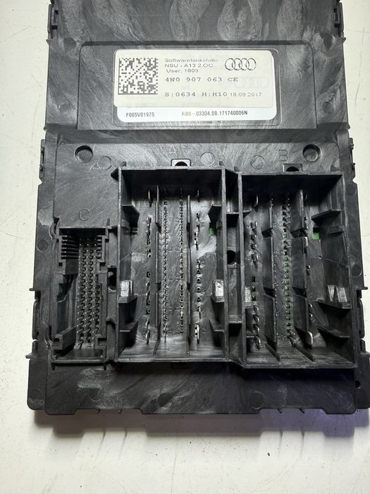 Продавам модул BCM / Body Control Module за Audi. 4N0 907 063 CE