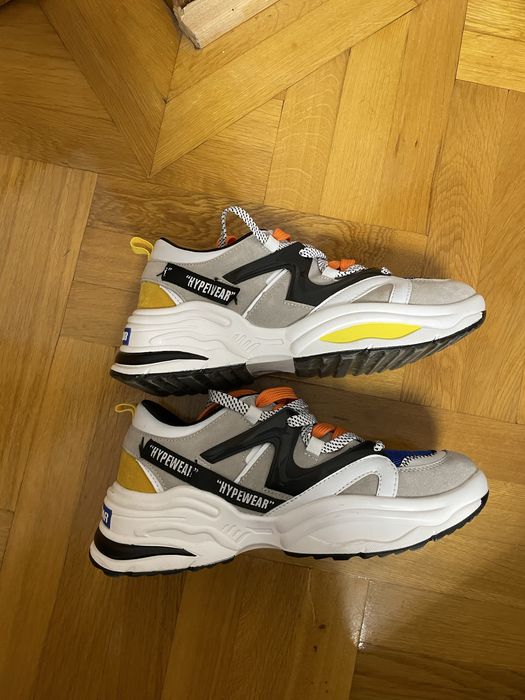 VAND URGENT Adidasi Hypewear