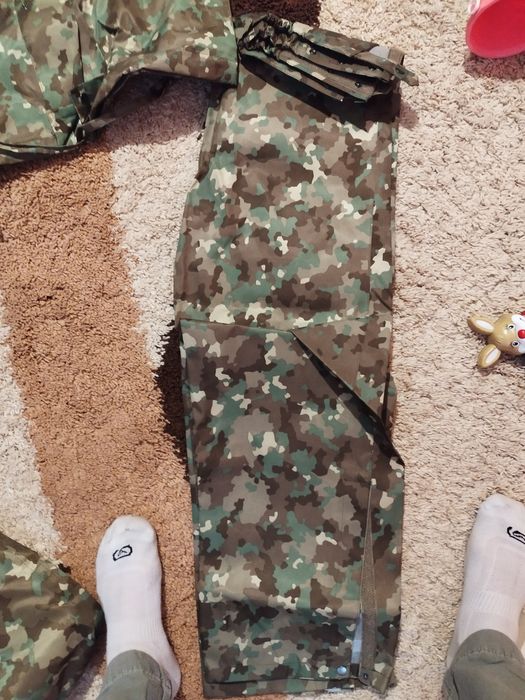 Costum intemperii combat nou