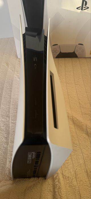 SONY  PS 5 Standart/Disk Edition 825 GN