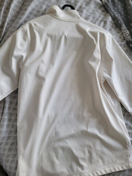 Яке underarmour M размер