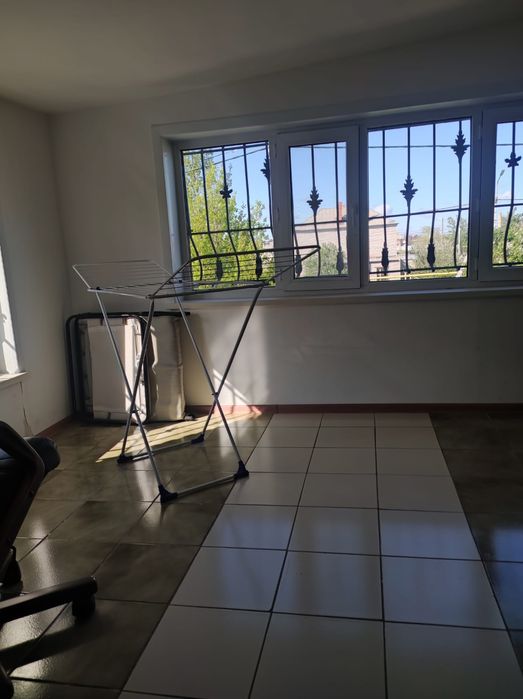 Продам двухэтажный коттедж