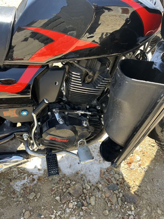 Мотоцикл 200 куб