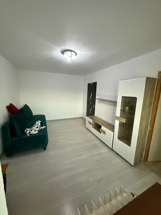 Garsonieră renovată și utilată gata de mutare imediată