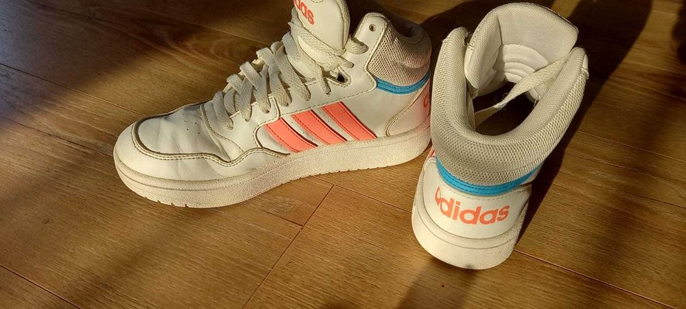 ADIDAS HOOPS MID 3.0 K copii - 34eu