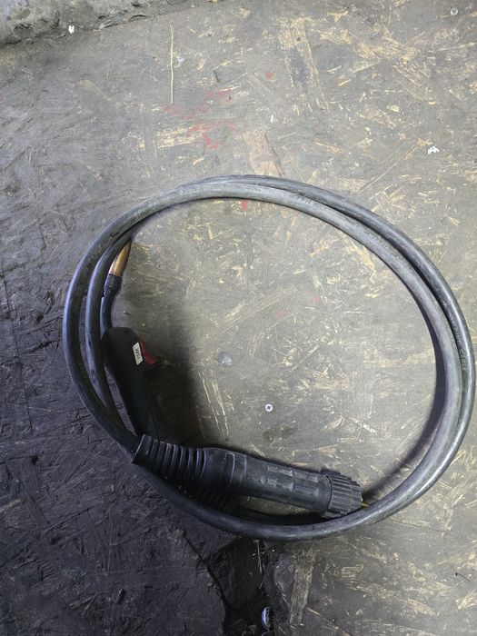 Продам сварочный аппарат magnetta