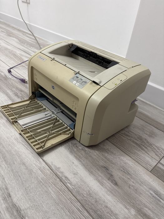 Принтер лазерный HP LaserJet 1018
