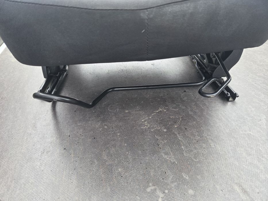 Scaun dacia dokker șofer