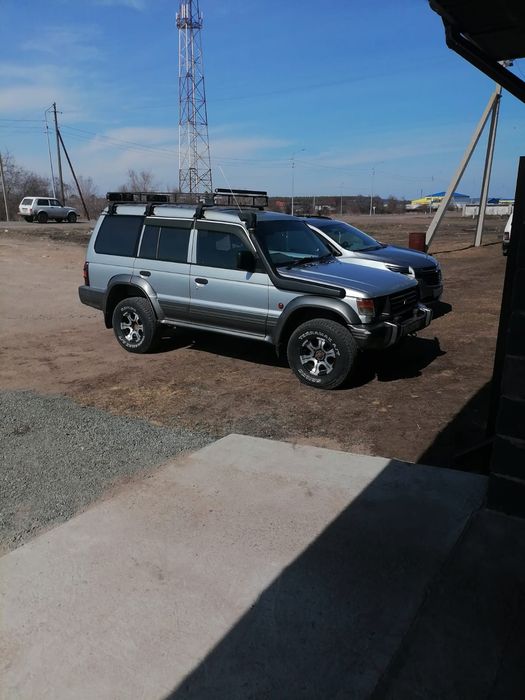 Митсубиси Паджеро