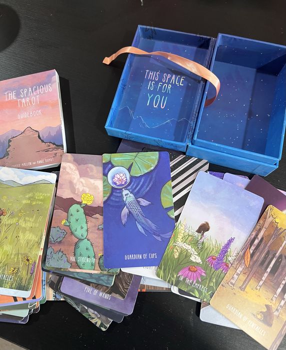 The Spacious Tarot Second Edition (2020) – Оригинал, пълен комплект