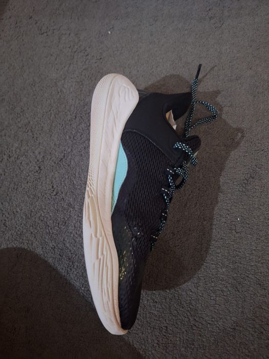 Pantofi baschet Curry 11
