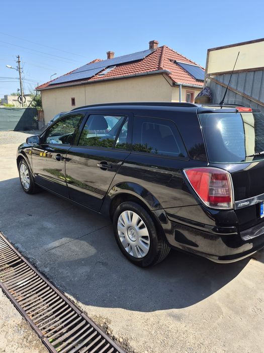 Opel Astra H Facelift 1.7 CDTI 125Cp - Bi-Xenon * Climatronic * Pilot.