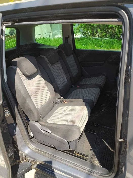 VW Sharan 2013, 2.0 TDI, 115 CP, 5 Locuri, Euro 5  Istoric Transparent