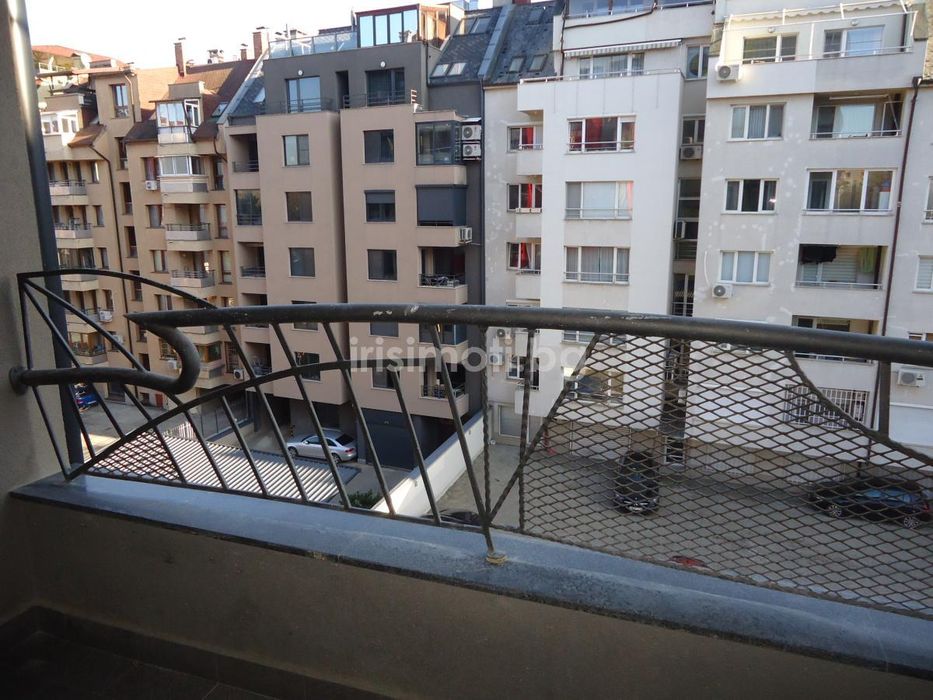 Дава се под наем Тристаен апартамент в София, Стрелбище - 118 кв.м за 797.64 € - Снимка #7