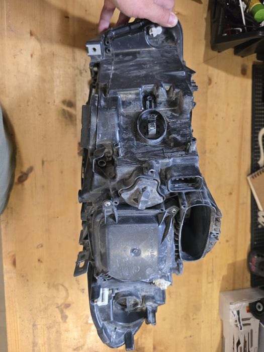 Far stanga bi-xenon BMW F10 - 7343907-08
