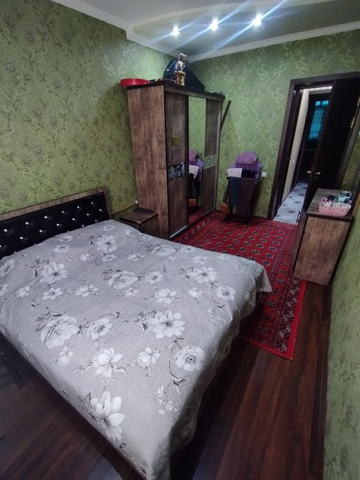 Продаётся своя просторная квартира на Каракамыш2/5,  1 этаж, 9этажный