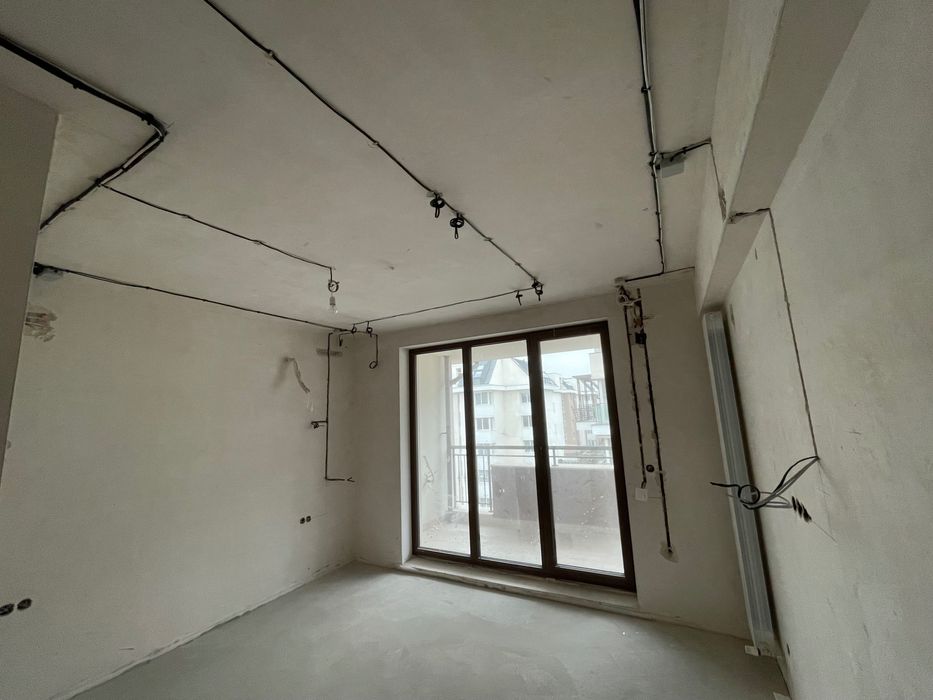 Електромонтажни услуги. Електроинсталации. Електротехник.