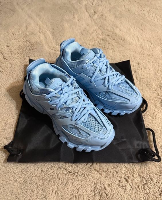 Balenciaga track baby blue