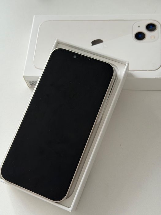 IPhone 13. Память 128.