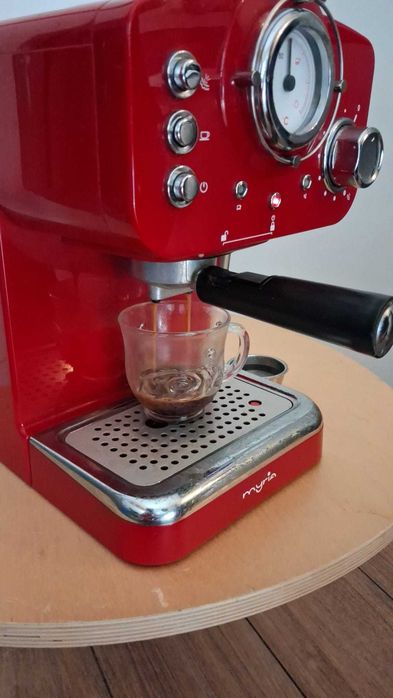 Espressor cafea manual MYRIA 1.25L functional