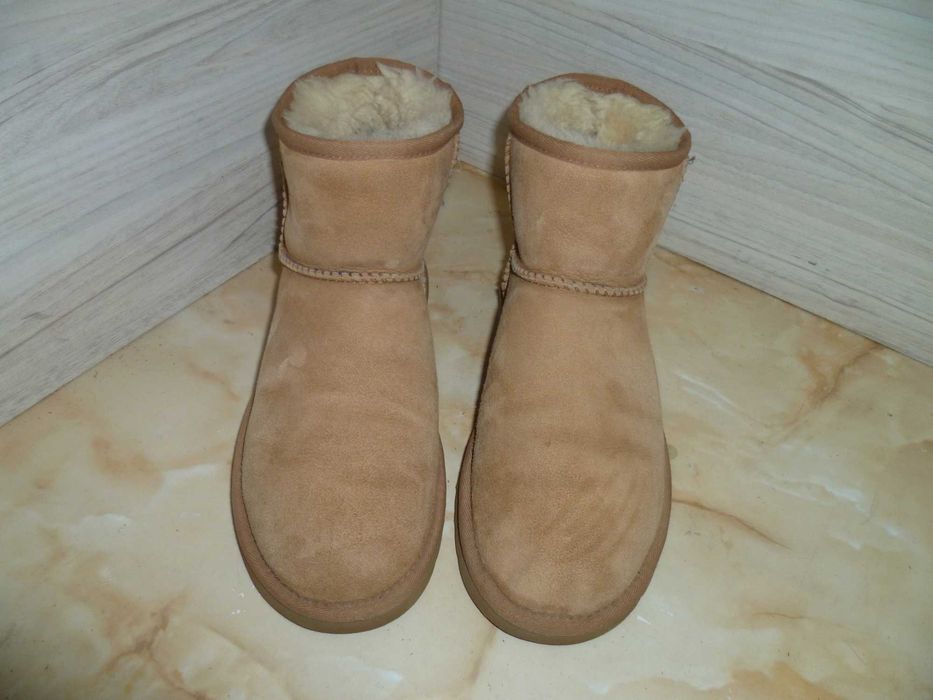 UGG оригинални ботуши №38