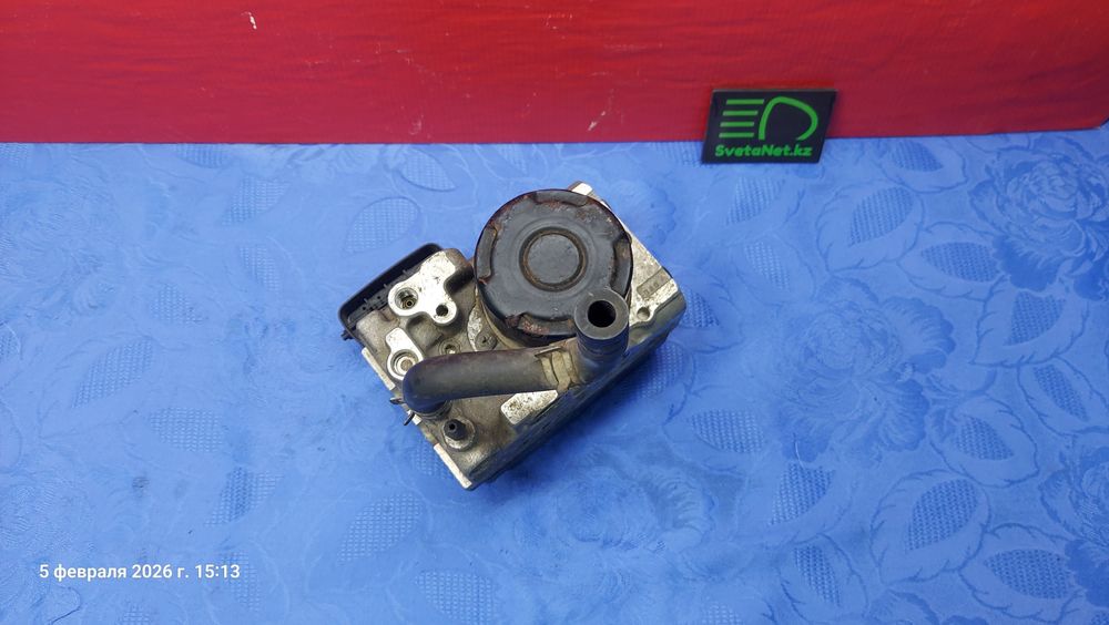 Блок ABS Toyota Camry 30 35