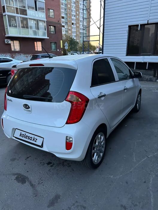 Kia Picanto 2012 года