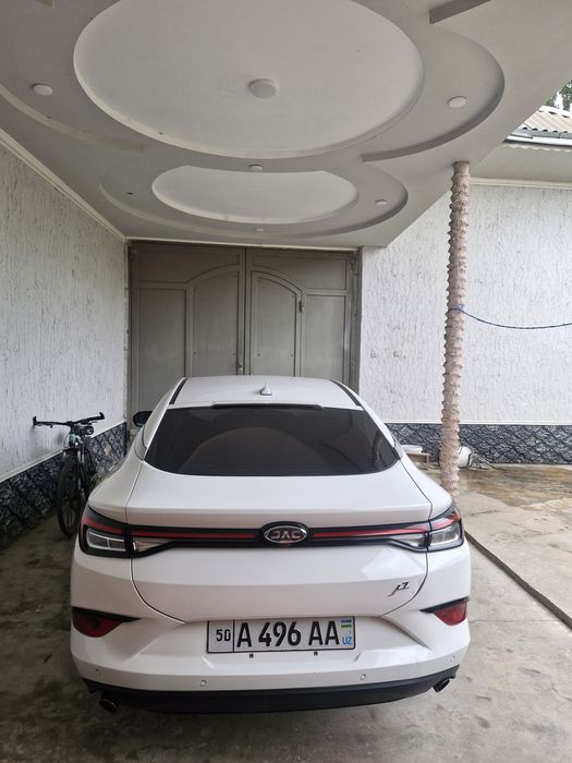 Авто JAC 7 j енгил