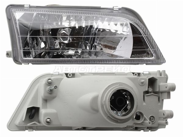 Фара Nissan Cefiro