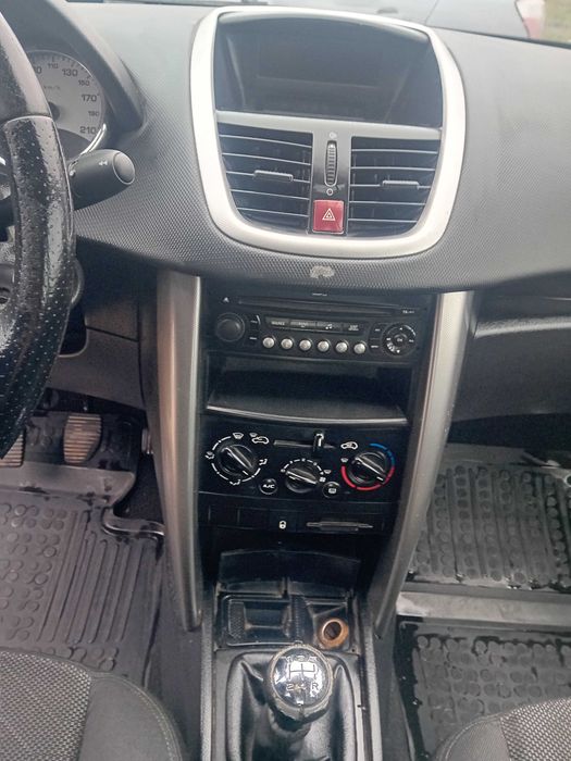 PEUGEOT 207 2008 — imagine 4