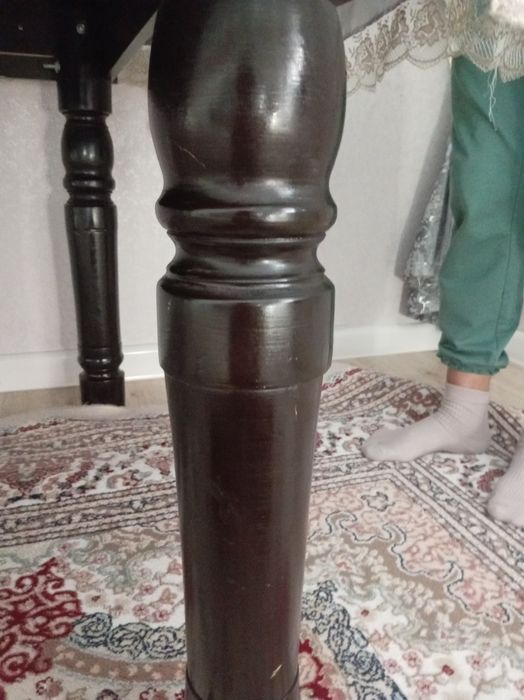 Стол, подойдёт для зала