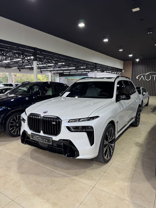 BMW X7 M60 full option