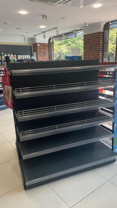 Vând vitrine de mezeluri