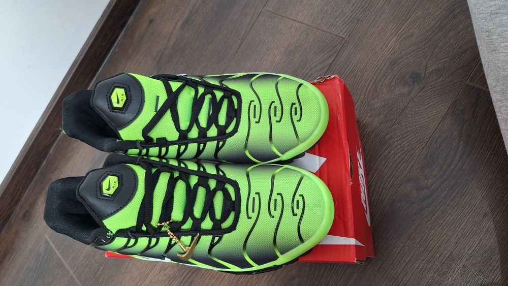 NOU Nike Tn 42-46 !!