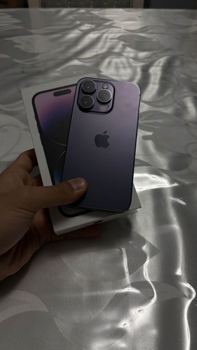 Айфон 14 про без ремонт