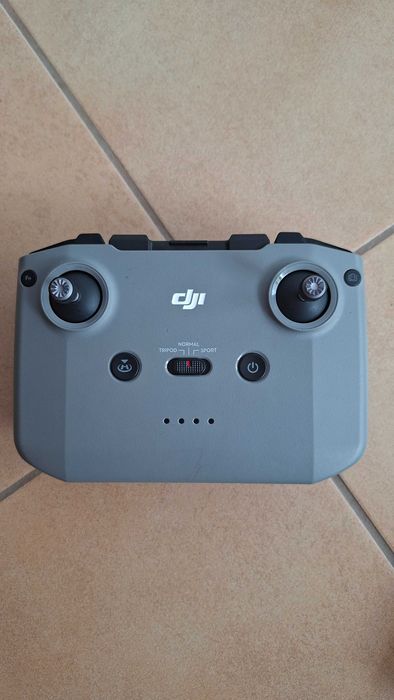 Дрон DJI Mavic Air 2 Fly More Combo Комплект