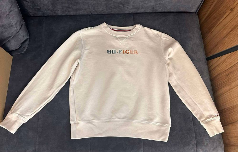 Оригинален суичър Tommy Hilfiger