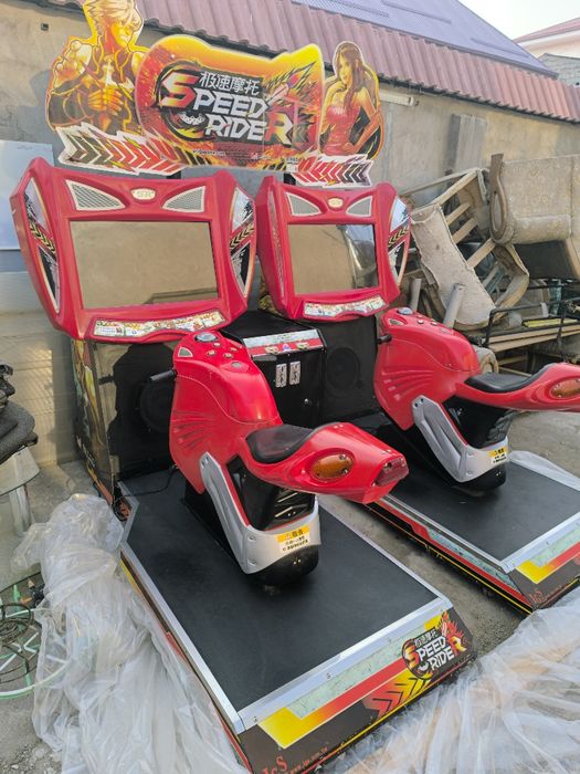 Игровые автоматы..Мото симулятор..