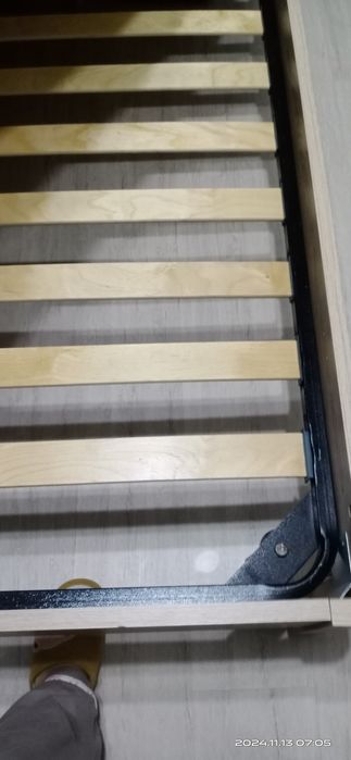 Продам кровать 2х спальную