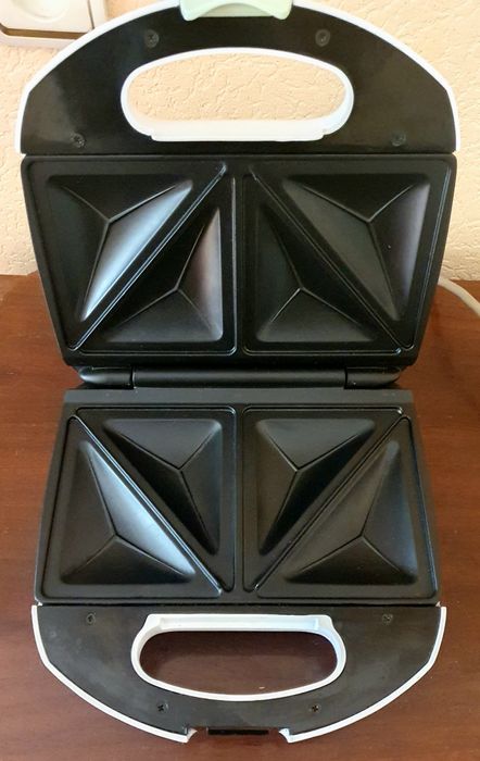 Б/У Бутербродница Philips