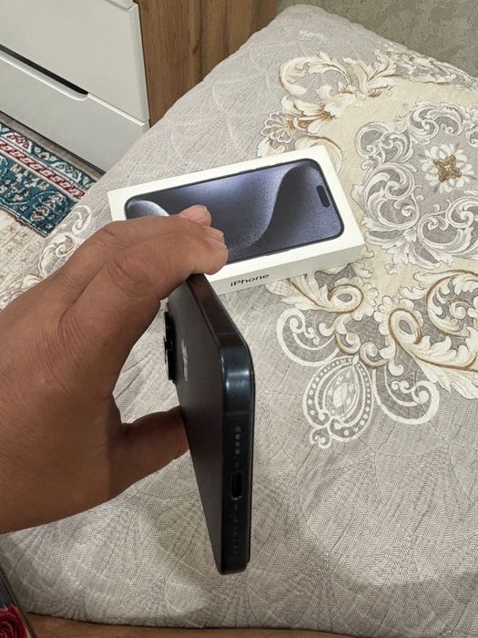 Продаю iPhone 15 pro max