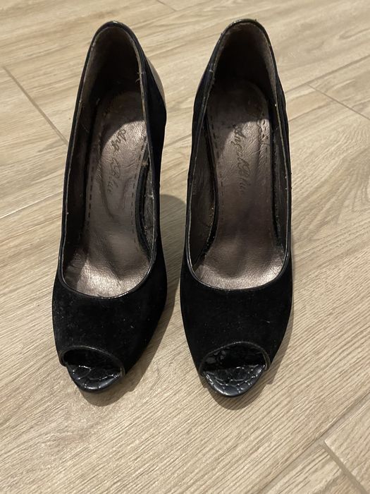 Sandale/pantofi decupați mas 37