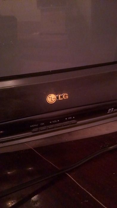 Телевизор в рабочем состоянии