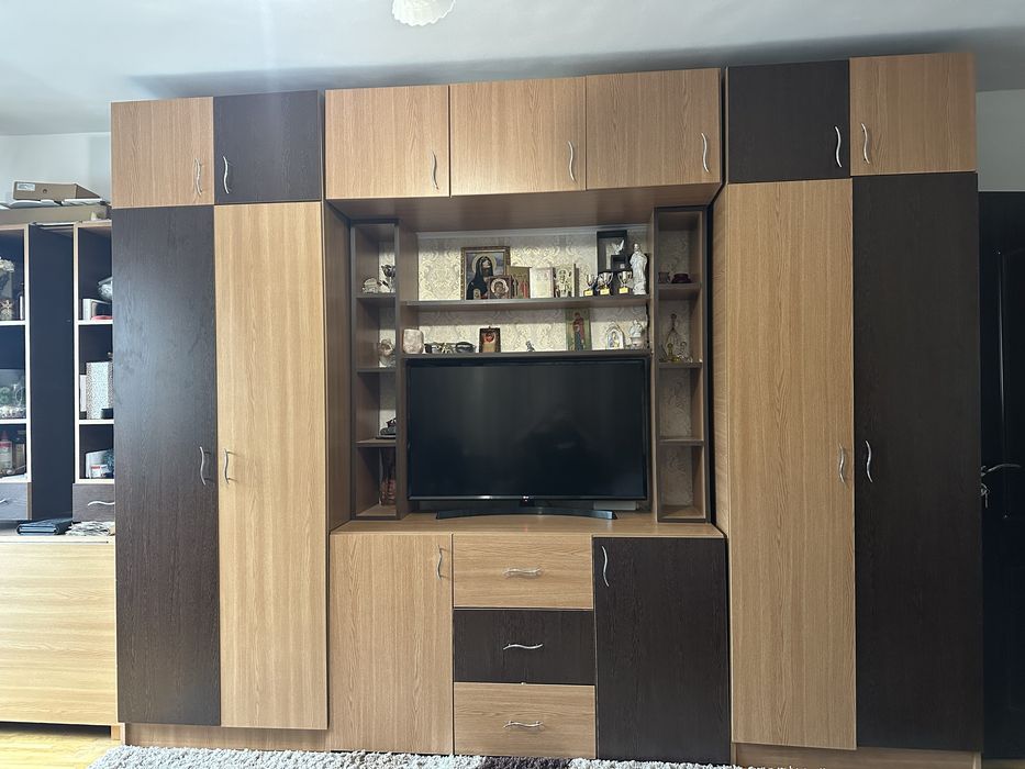 Mobila pentru sufragerie,living