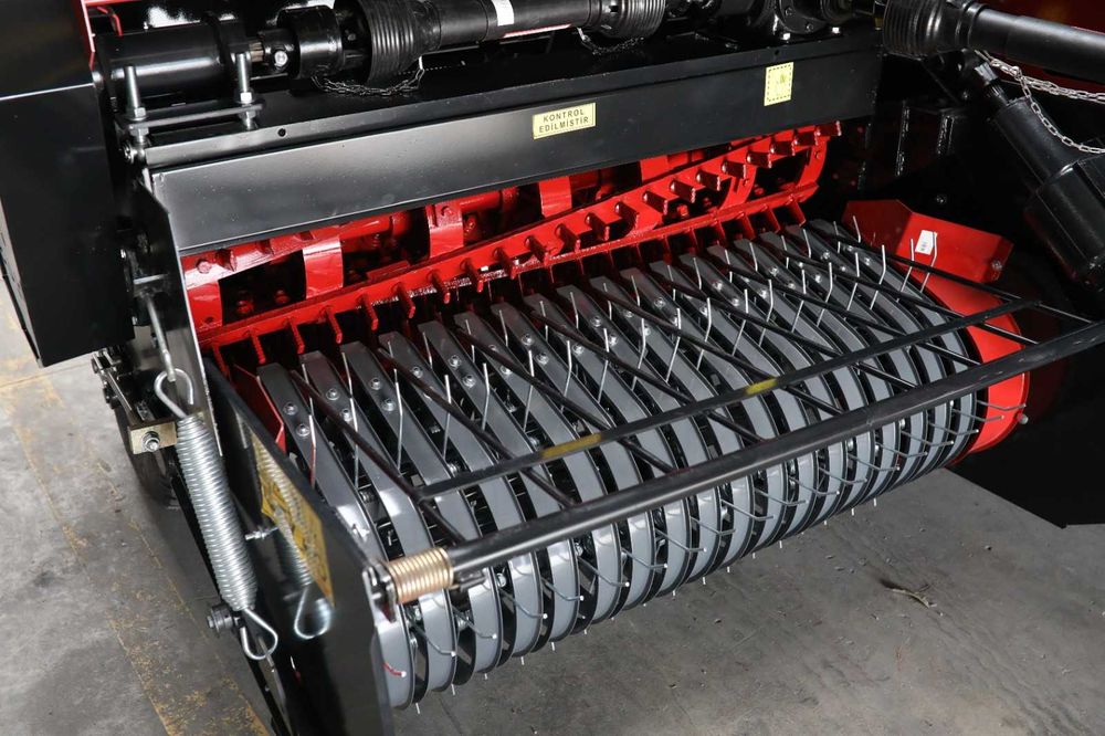 Somon pressi (somon yig‘uvchi mashina) ELİBOL, Turkiya Пресс-подборщик