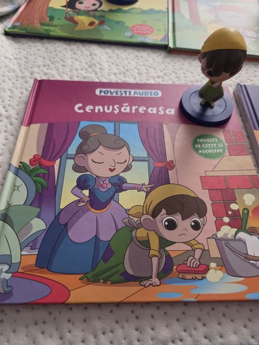 Carte+figurina Cenusareasa