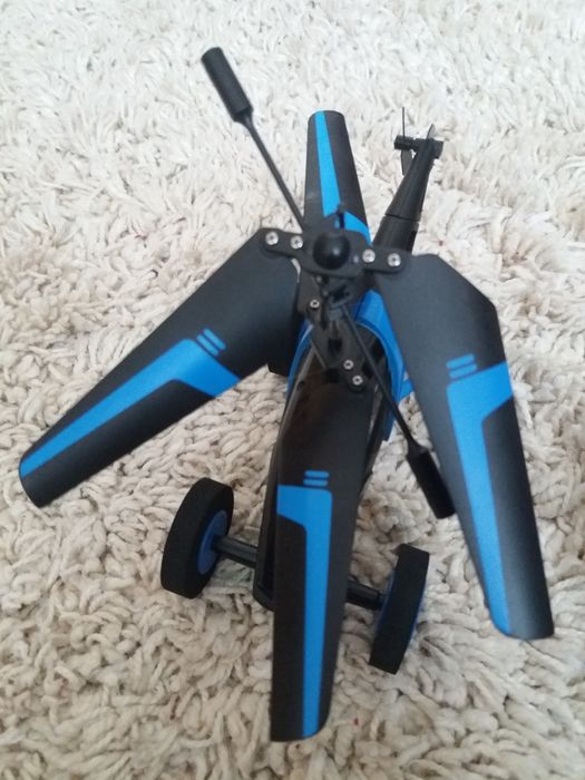 Vând elicopter FL YBOTIC