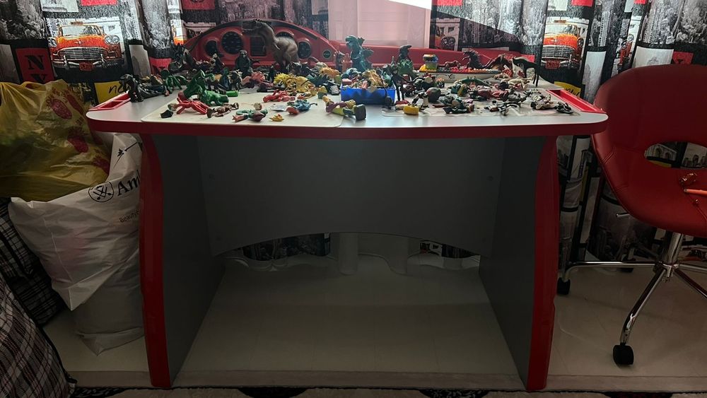 Детский мебельный набор