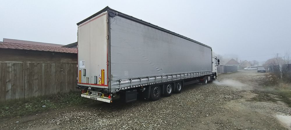 Semiremorca Mega-Varios Schmitz Cargobull